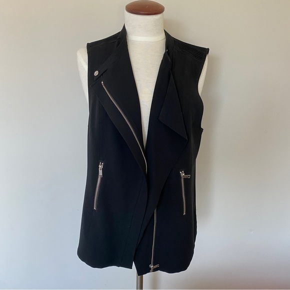 Aritzia Babaton Black Redford Vest Size 8 - Picture 2 of 12